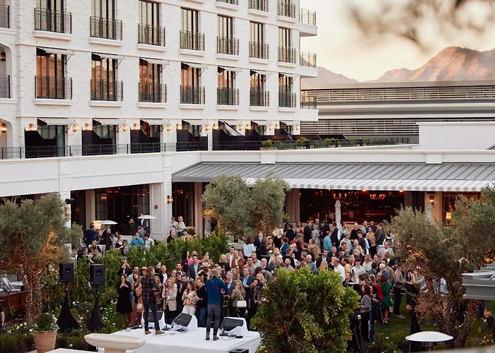 The Global Ambassador Hotel